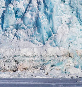 Motoneige au Svalbard - © Benezech Ronan Motoneige au Svalbard