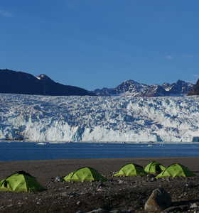 Voyage aventure, camp glacier Spitzberg - © Josserand Clément Voyage aventure, camp glacier Spitzberg