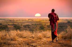 Guerrier Masai au coucher du soleil