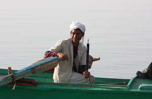 Pêcheur sur le lac Nasser