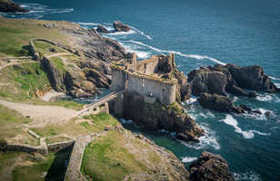 Ruine d'un château à l'île d'Yeu