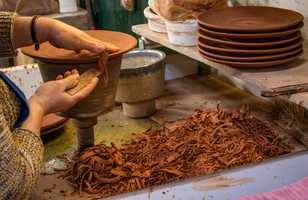 Travail traditionnelle de la céramique