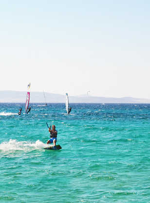 Kitesurf sur l’île de Naxos, Cyclades, Grèce
