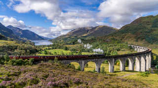 Glenfinnan, célèbre viaduc d'Harry Potter en Ecosse