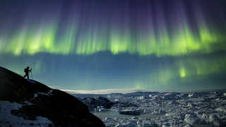 Photographe sous les aurores au groenland