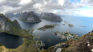 Reinebringen, îles Lofoten, Norvège