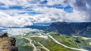 Vue panoramique sur Rappadelta, Abisko en Suède