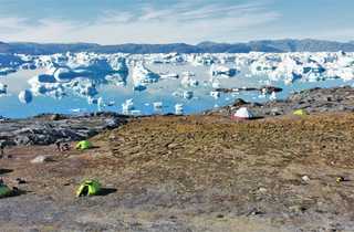 Bivouac camping en Arctique au Groenland