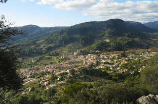 Entre Valldemosa et Deia à Majorque aux Baléares@ S. DUBOIS - © Dubois Stéphane Chemin Archiduc Valldemosa Deia Tramuntana Majorque Baléares