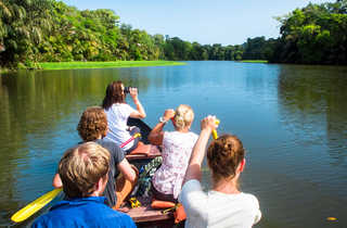 Promenade en pirogue au Costa Rica