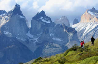 Superbe point de vue lors d'une randonnée dans le parc national Torres del Paine