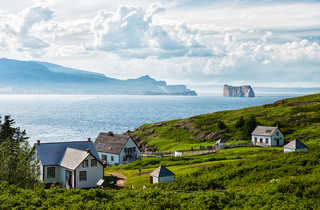 Vue du rocher de Percé depuis l'île de Bonaventure