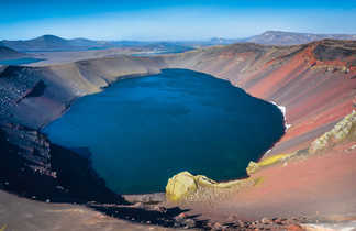 Cratère du volcan Ljótipollur en Islande