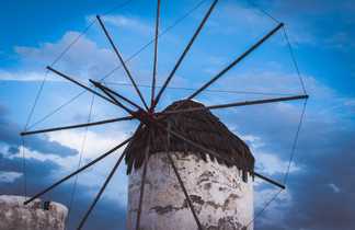 Cyclades, moulin sur l'île de Naxos