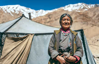 Dame en Inde Himalayenne