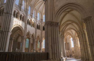Dans la cathédrale de vézelay