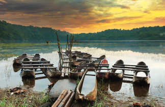Lac de Tamblingan en Indonésie