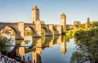 Le joli Pont de Valentré à Cahors