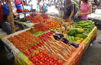 Marché aux fruits et légumes à Bedugul