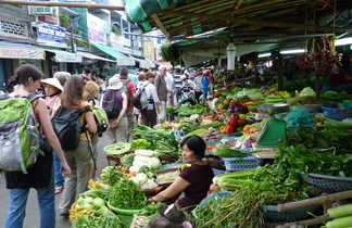 Marché local au Vietnam