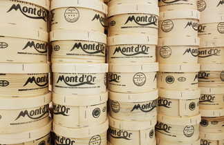 Fromages du Mont d'Or empliés