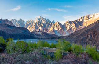 Montagnes de Passu au Pakistan