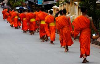 Procession des moines