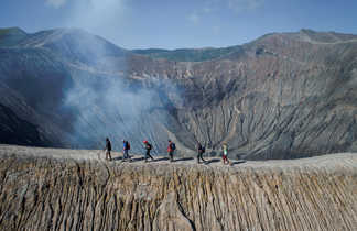 Randonnée sur le volcan Bromo en Indonésie