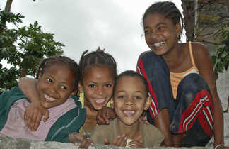 Rencontre avec les enfants d'un village à Santa Antao au Cap Vert