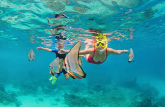 Snorkeling en famille en Indonésie
