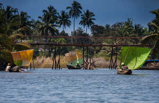 Sur le Canal de Pangalanes à Madagascar