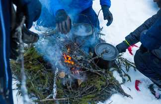 Techniques de survie en milieu enneigé en Laponie, Finlande