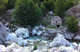 Vallée de Shala dans le Nord de l'Albanie