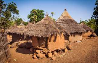 Village de l'ethnie Bedick dans le Sénégal oriental