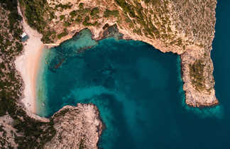 Vue aérienne de la baie de Grama