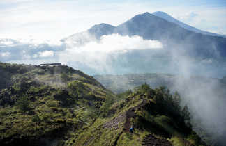 Vue de sommet de volcan Batur