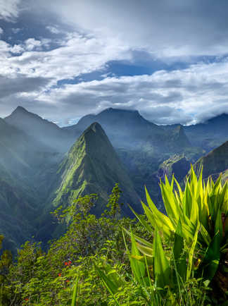Cirque de Mafate caldera sur l'île de la Réunion