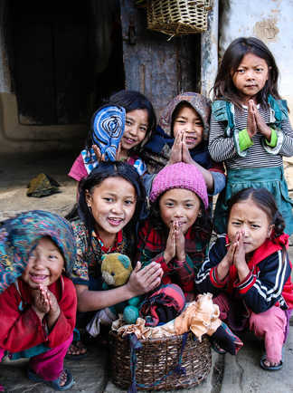 enfants népal namaste