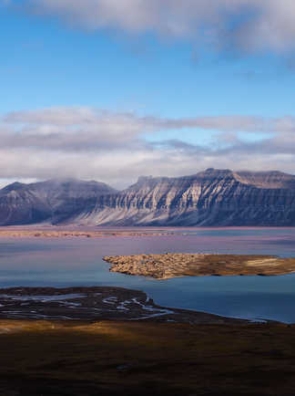Paysage du Svalbard en été à Ekman