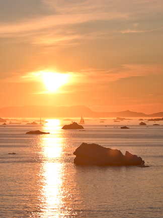 Soleil de minuit au Groenland