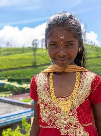Une petite fille tamoule