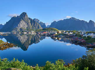 Village de pêcheurs en Norvège du Nord