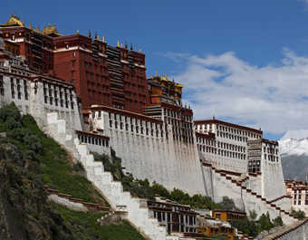 Le palais du Potala à Lhassa au Tibet