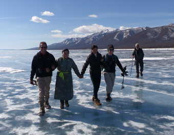 Randonné sur le lac Khovsgol en glace