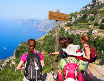 Randonnée sur le sentier des Dieux, Côte Amalfitaine en Italie