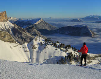 Vue Mont Aiguille dans le Vercors en hiver