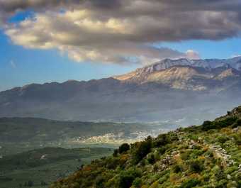 Vue sur les montagnes blanches en Crète