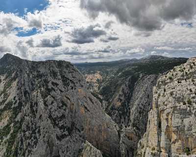 gola di Gorropu. Gorge célèbre et impressionnante dans les montagnes de Sardaigne, Italie