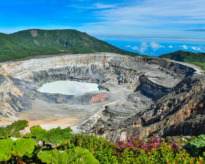 le cratère du volcan Poas