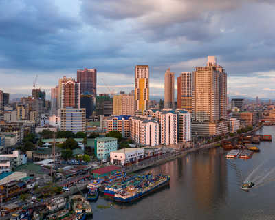 vue aérienne du port de Manille aux Philippines